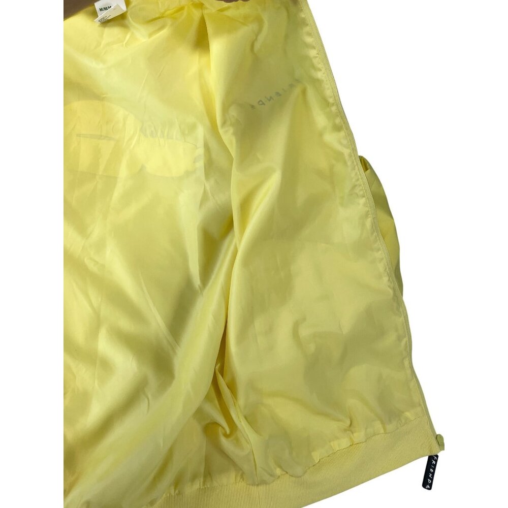 Friends Central Perk By Culture Fly Mens yellow Graphic Sip Bomber Jacket Sz M S - Picture 15 of 16